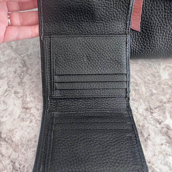 Vintage Dooney & Bourke With Wallet - Picture 7 of 9